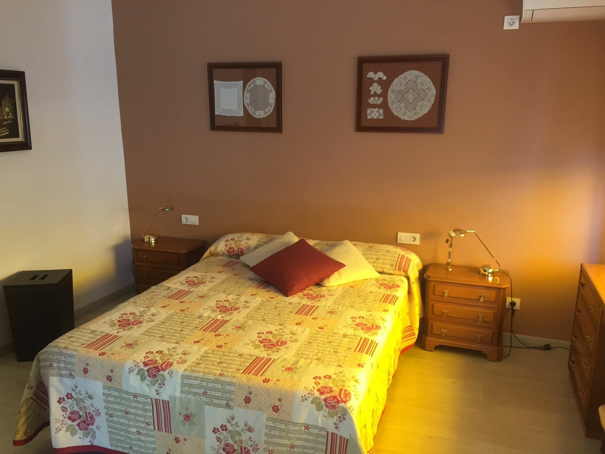 Apkeys Barcino Balmes Apartment บาร์เซโลนา ภายนอก รูปภาพ